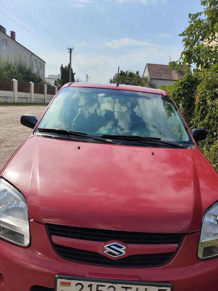 Автомобиль SUZUKI IGNES 2004 года., фотография 2