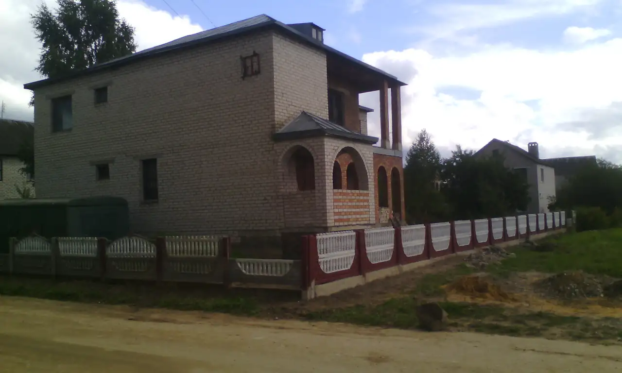 Коттедж 210 кв  3 уровня в Сморгони восточный МКР, ул Ф Скорины 35, фотография 9
