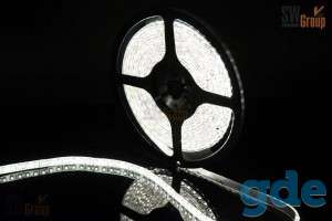 Открытая светодиодная лента SMD 3528 120LED/m IP33 12V Холодный белый, фотография 1