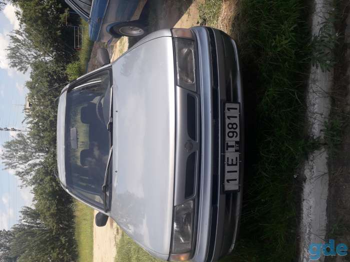 Авто Nissan Sunny, фотография 1