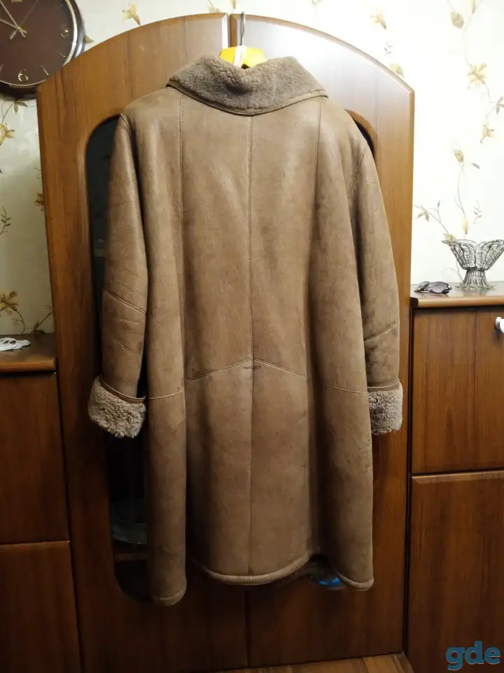 продам недорого женские зимние вещи: дубленка, фотография 2