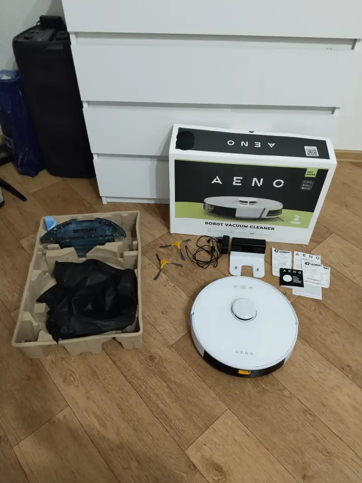 Робот-пылесос AENO, фотография 1