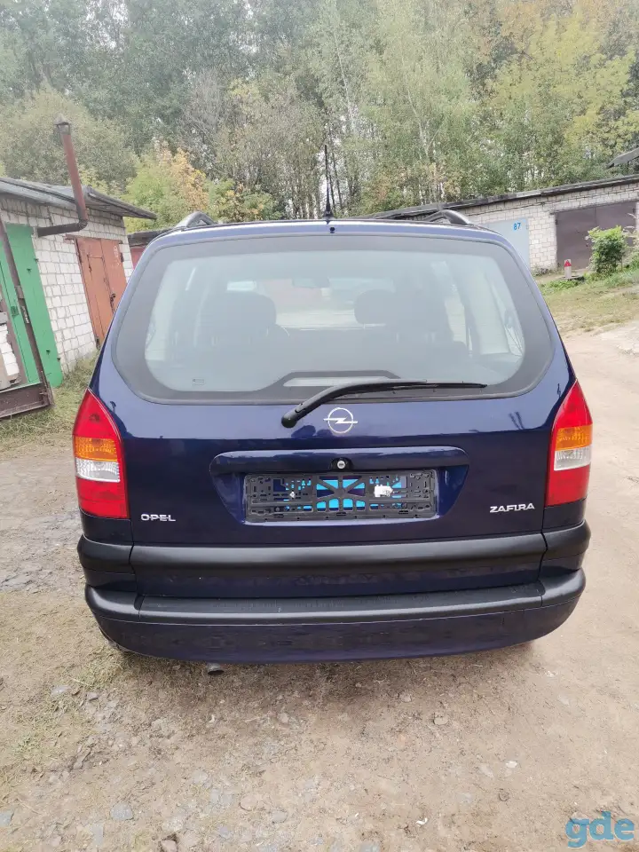 Автомобиль Опель Зафира А Opel Zafira, фотография 2
