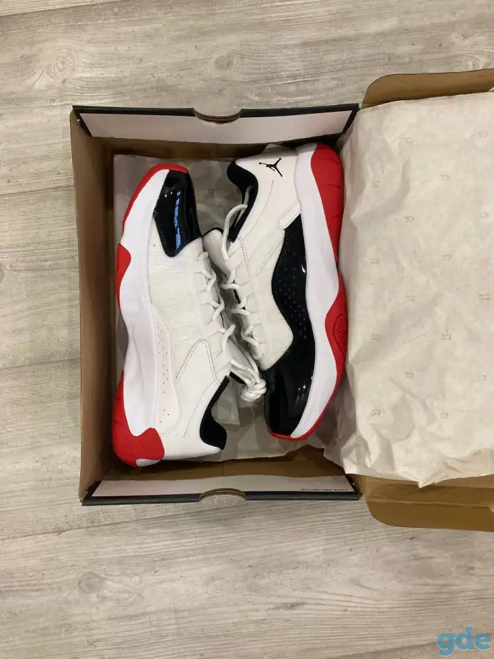 Air Jordan 11 Cmft Low, фотография 5