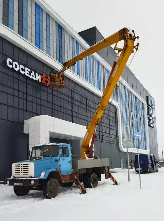 Аренда автовышки. Подъёмные работы. Слуцк область., фотография 1