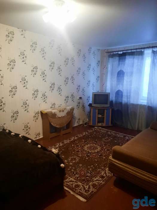 Продам двухспальнюю кровать с матрасом, фотография 2