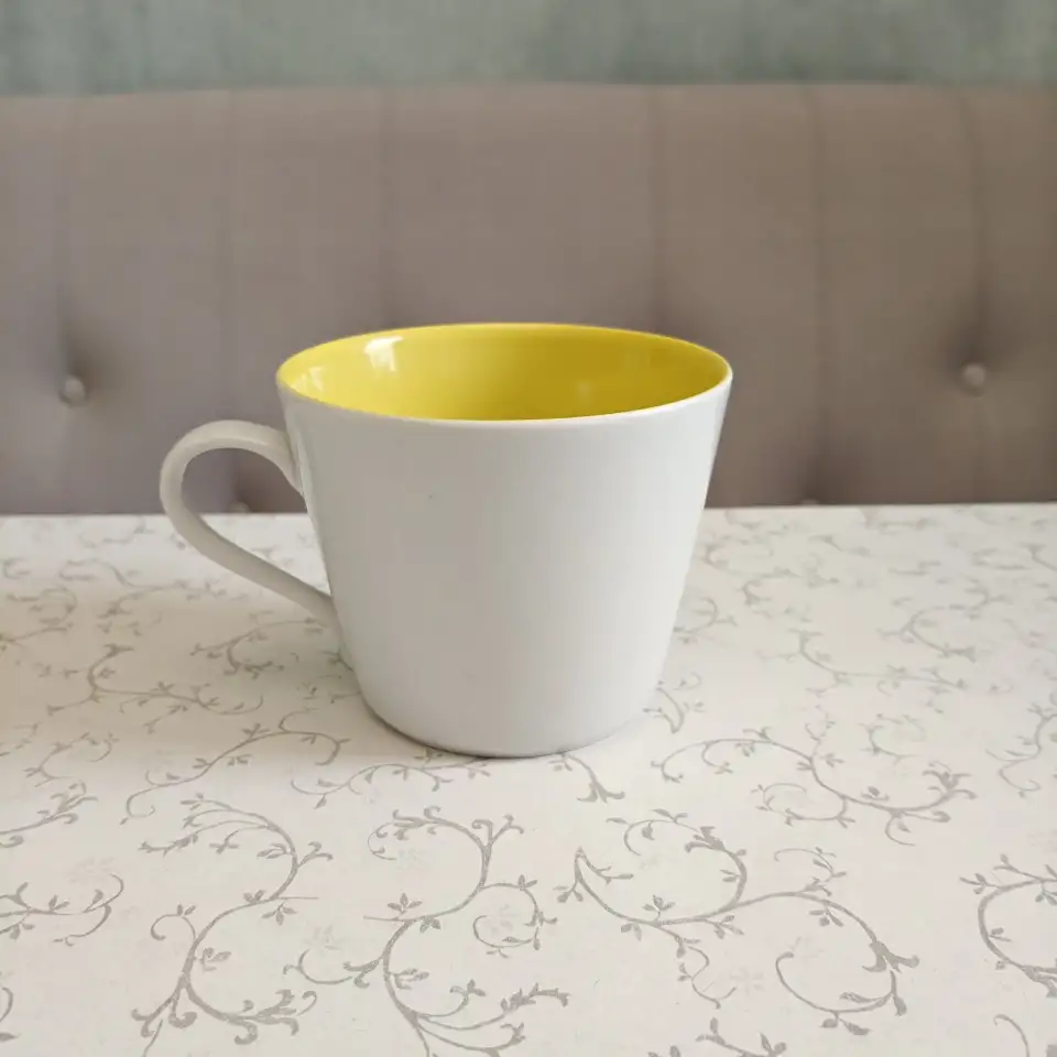 Фарфоровая кружка IKEA, фотография 1