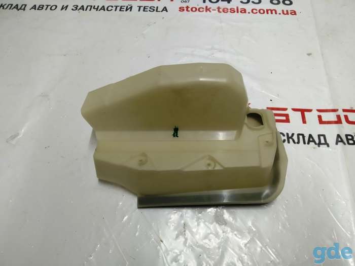 Зап. части для авто Tesla. Крышка замка двери передней левой Tesla modelMY Front left door loc, фотография 1