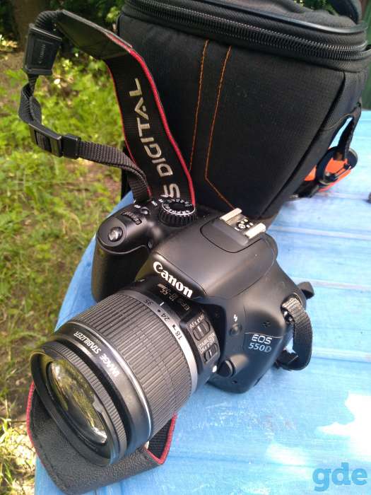 Фотоаппарат CANON EOS 550D, зеркальный, фотография 1