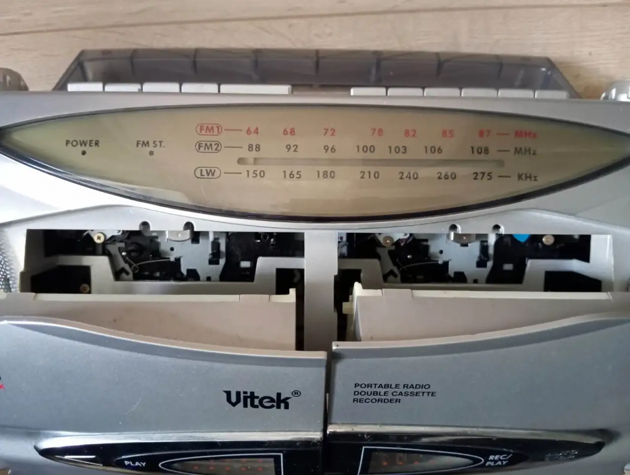Переносная магнитола Vitek VT-3310, фотография 7