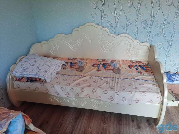 Продам кровать с матрасом, фотография 2