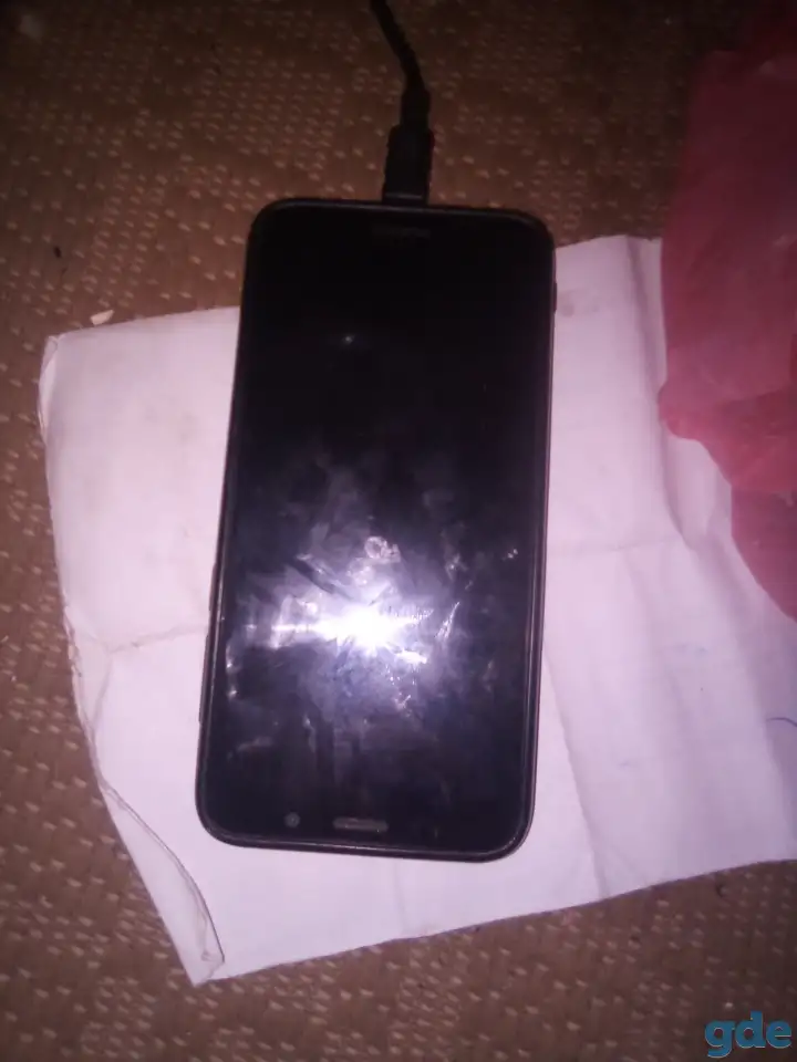Telephone Huawei Y5, фотография 2