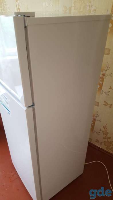 Холодильник с морозильником Beko RDSK240M20W, фотография 10