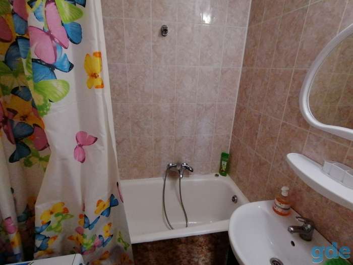 Сдам квартиру на сутки и более, Бульвар Юности, фотография 2