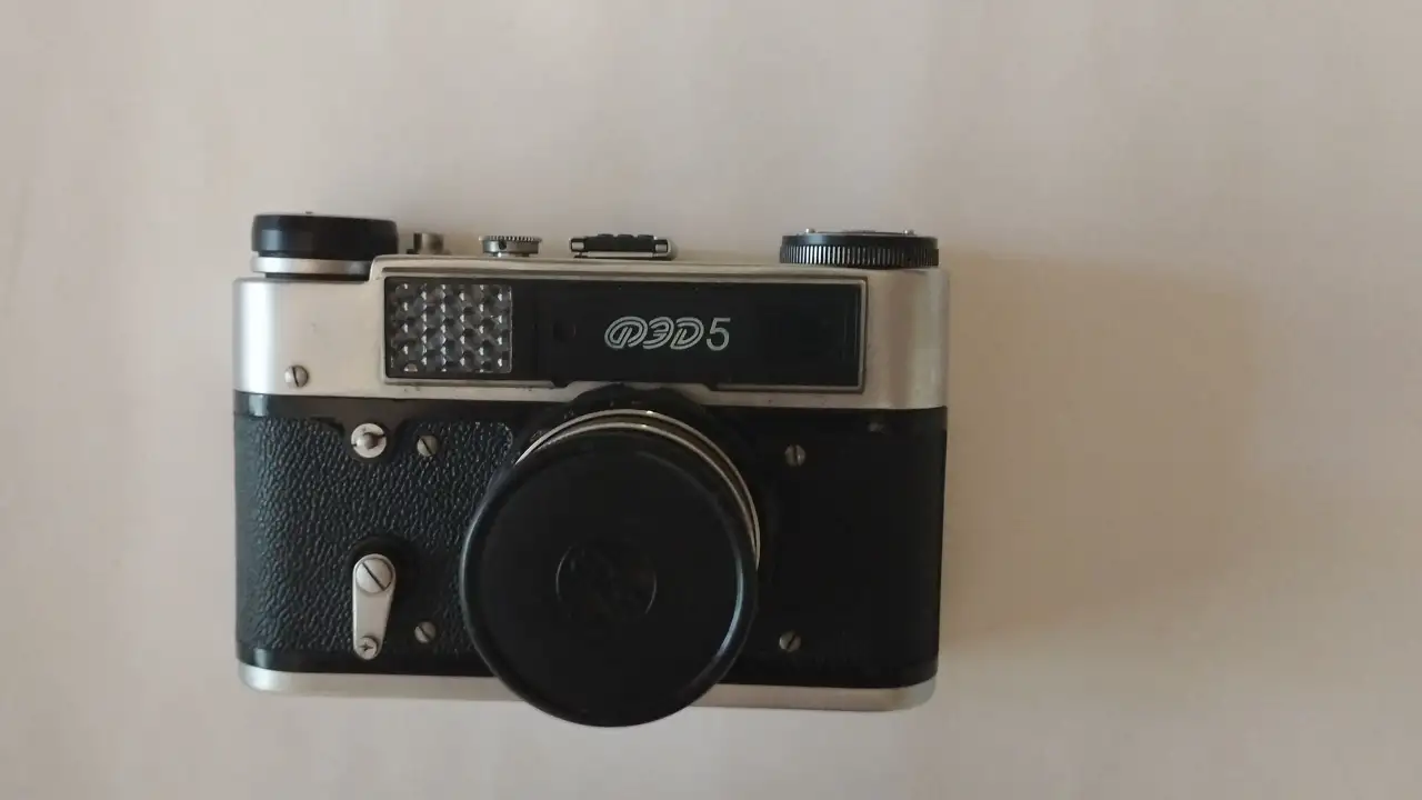 Фотоаппарат ФЭД 5, фотография 2