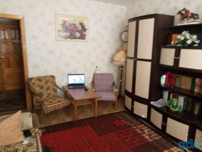 Сдам 2ух комнатную квартиру, Нестерова 59, фотография 1