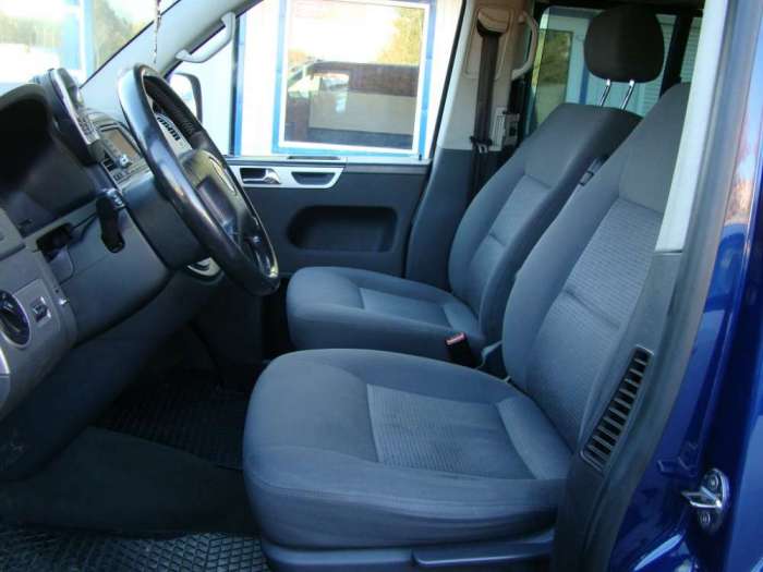 Микроавтобус пассажирский Volkswagen T5 Multivan, фотография 8