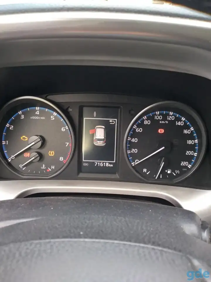 Продаю автомобиль Тойота RAV-4, фотография 4