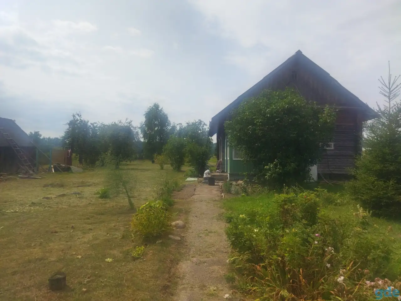 продам дом в деревне Червенский р-н, фотография 2