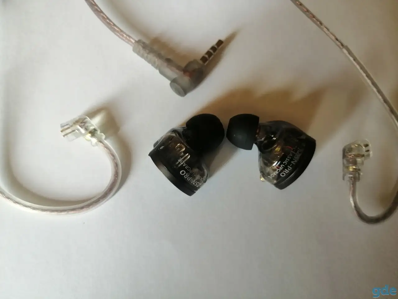Продам наушники новые профессиональные KZ-ZSN PRO mic, фотография 1