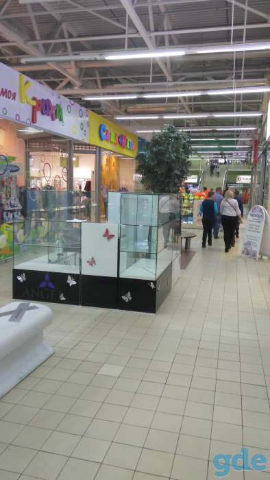 Торговый островок с LED подсветкой 5м.кв., фотография 2