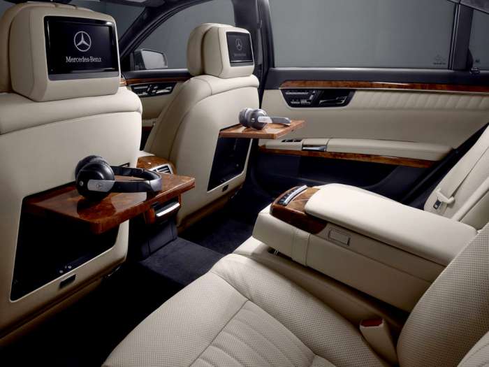 Аренда авто с водителем в Минске. Mercedes W221 S550 Long., фотография 4