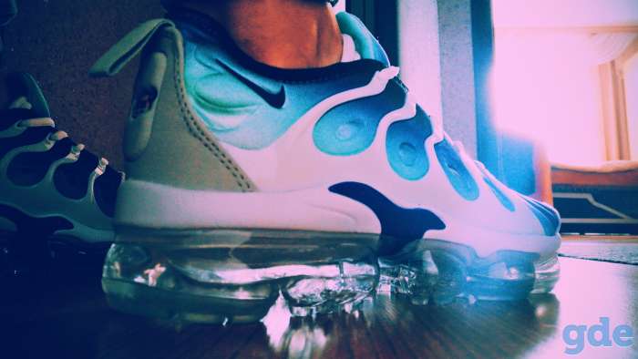 Пушечные кроссовки Nike Air Vapormax plus grape 42 размер, фотография 3