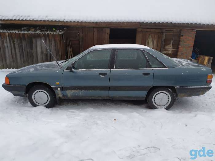Продам автомобиль Audi 100, фотография 3
