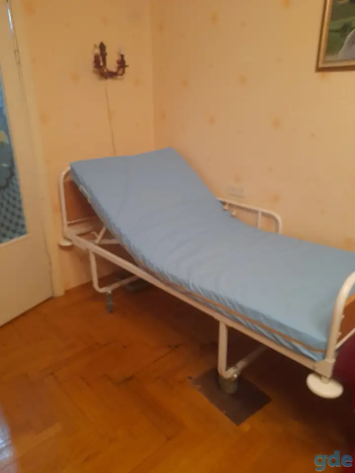 Продам медицинскую кровать б/у, фотография 1
