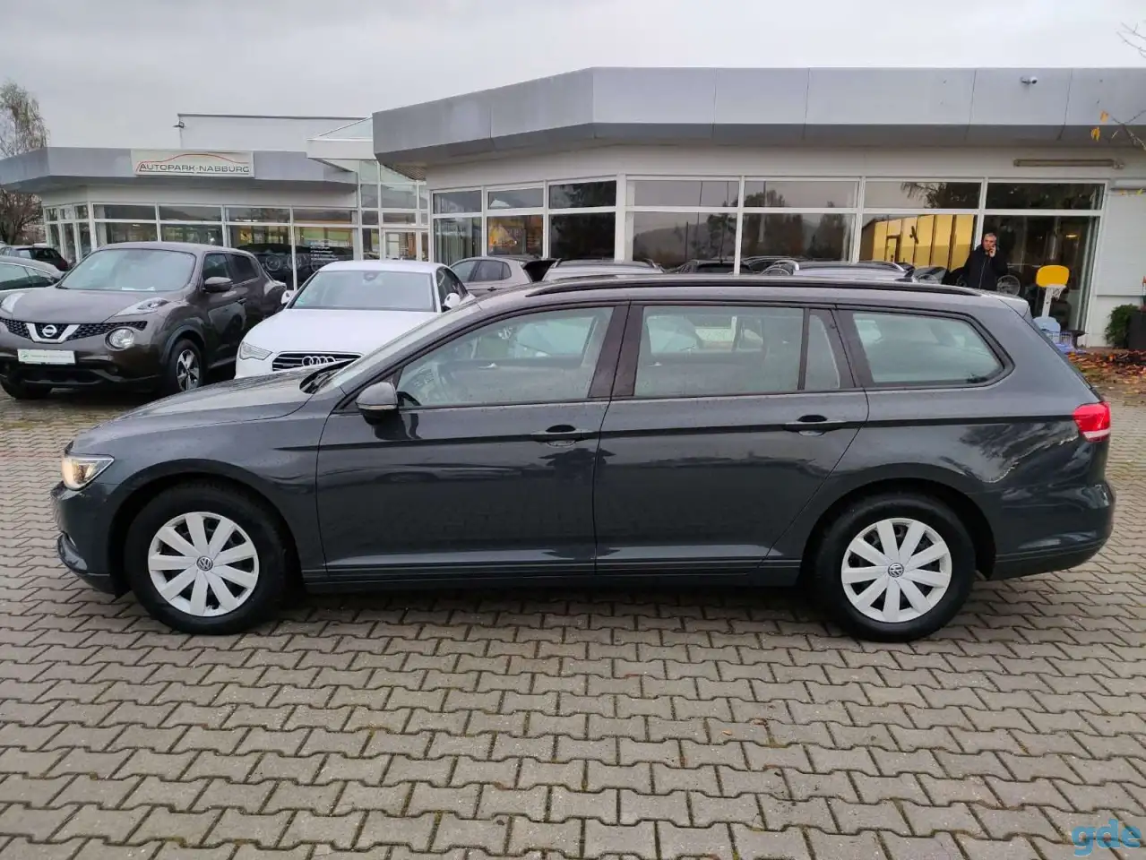 Продаю Volkswagen Passat, фотография 3