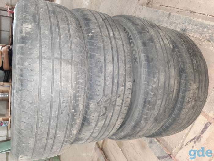 Продаю б/у шины Hankook 225/60 R17 99H - 4 шт., фотография 1