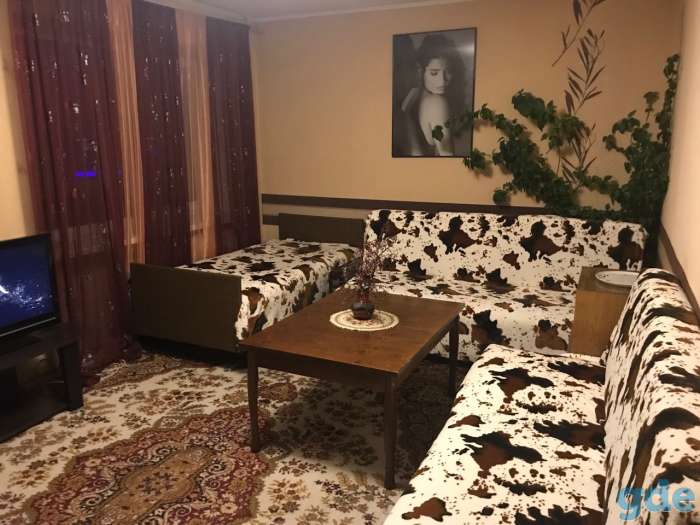 2 к кв.  Центр. Есть все., Проспект Машерова дом 82, фотография 10