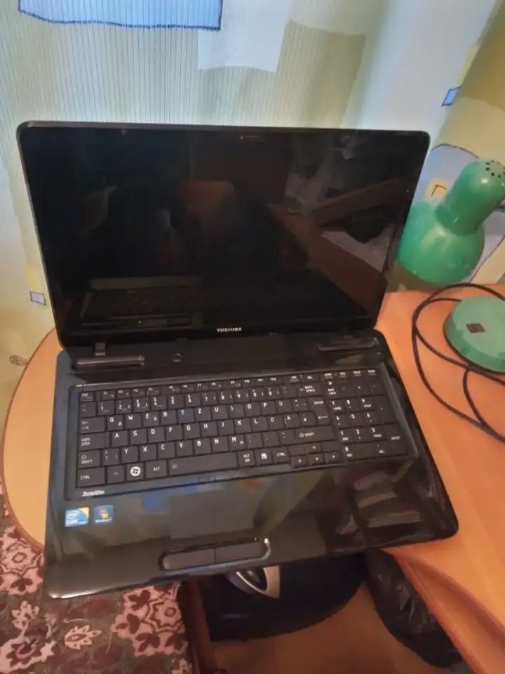 Продаю ноутбук Toshiba Satellite L670 Только из Германии, все родное Intel, как новый, made in Germany, 4gb Ram, 320gb H, фотография 6