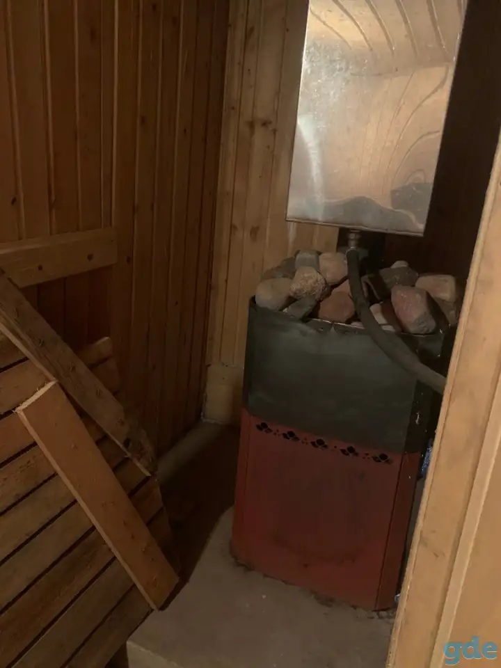 Дом у озера с двумя смежными участками площадью 1 га, фотография 6