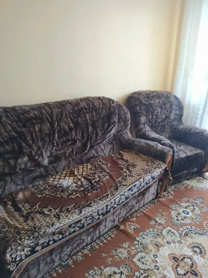 Диван бесплатно, фотография 1