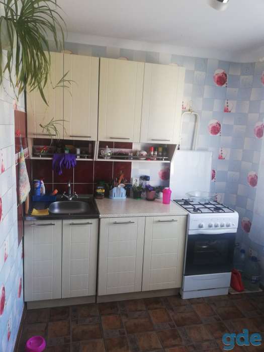 Продам 3-х комнатную квартиру новой планировки, м-н Октябрьский, дом 62, фотография 5