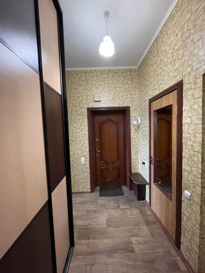2-ух комнатная квартира на сутки улица Холостякова 8, фотография 10