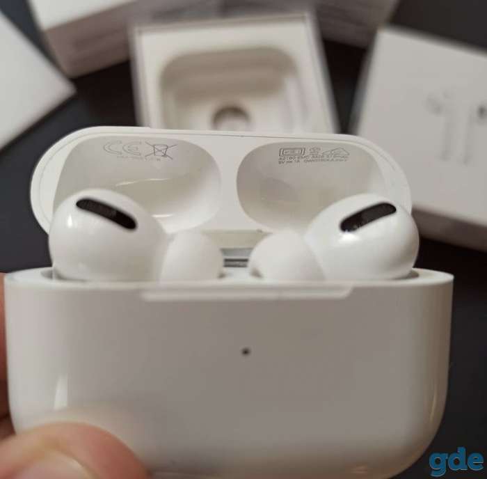 AirPods Pro, фотография 2