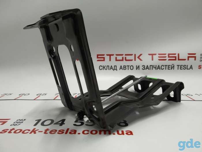 Зап. части для авто Tesla. Нижнее крепление АКБ AWD Tesla model S RESTEE BRACKET, 12V BATTERY, D, фотография 2
