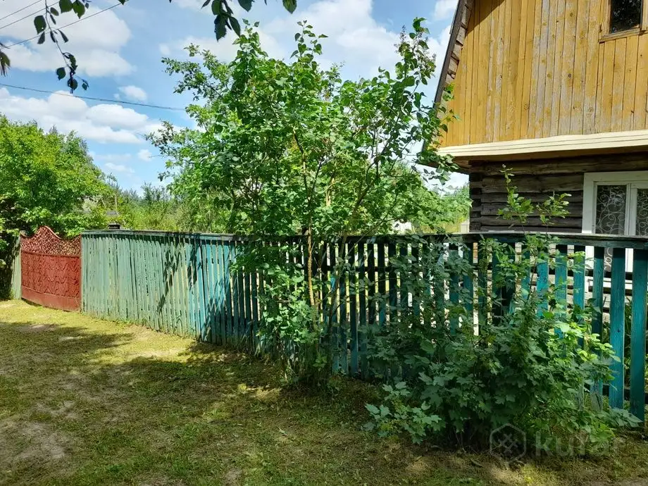 Продам дачный участок с домом, постройками, теплицей 2х4м,есть яблони, вишни, черешни, смородина, поречки., фотография 4