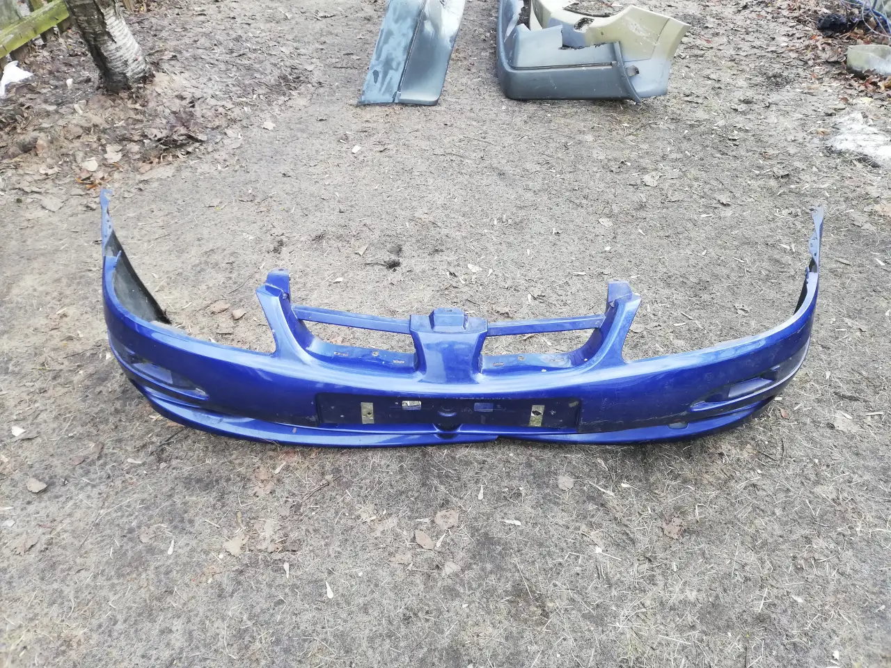 Бампер передний Nissan Almera N16, фотография 2