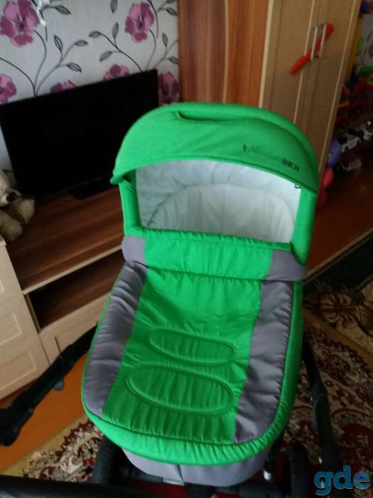 Продам детскую коляску, почти новую, недорого, фотография 4