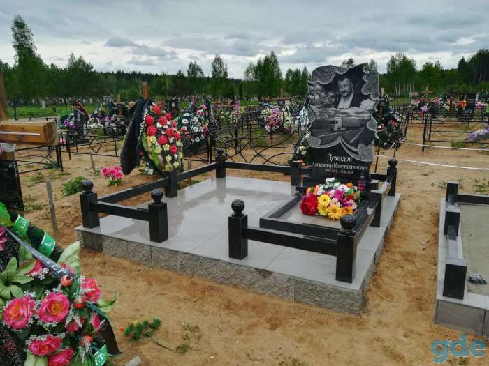 Изготовление и установка памятников из натурального гранита. Собственное производство., фотография 3