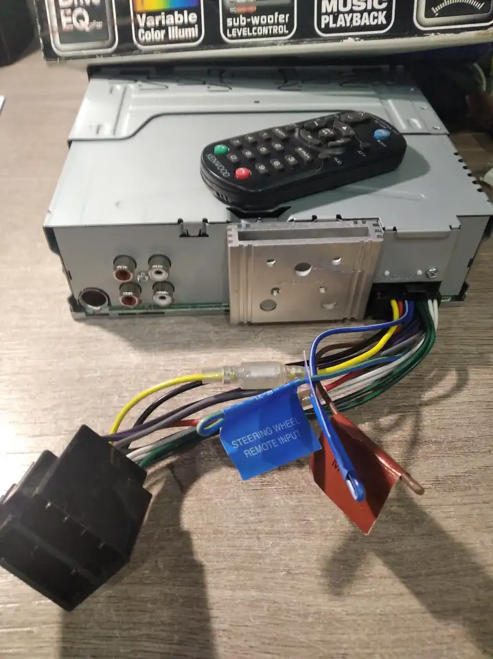 CDMP3-USB: магнитола Kenwood KDC-172Y, фотография 2