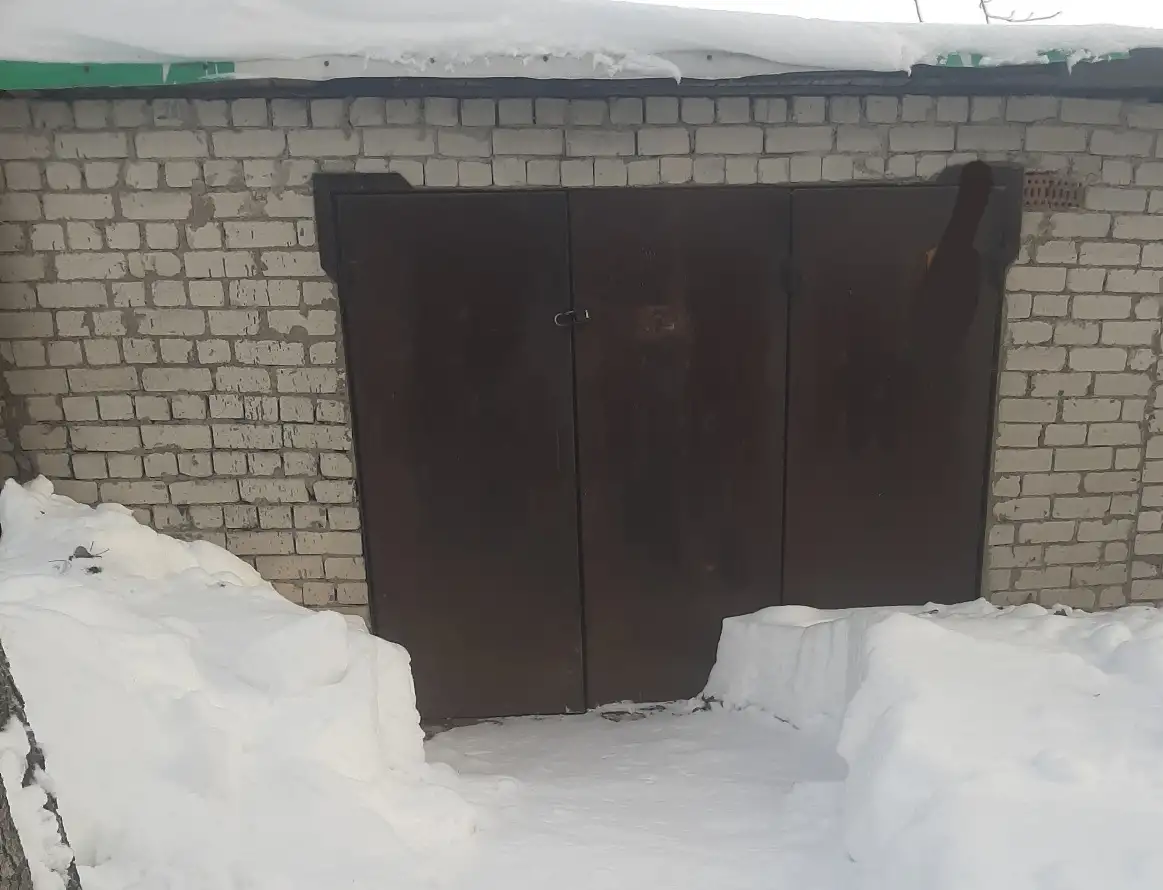 Сдаю гараж 4х6, капитальный, сухой, пер. Кузьмы Минина 6, кр..., фотография 1
