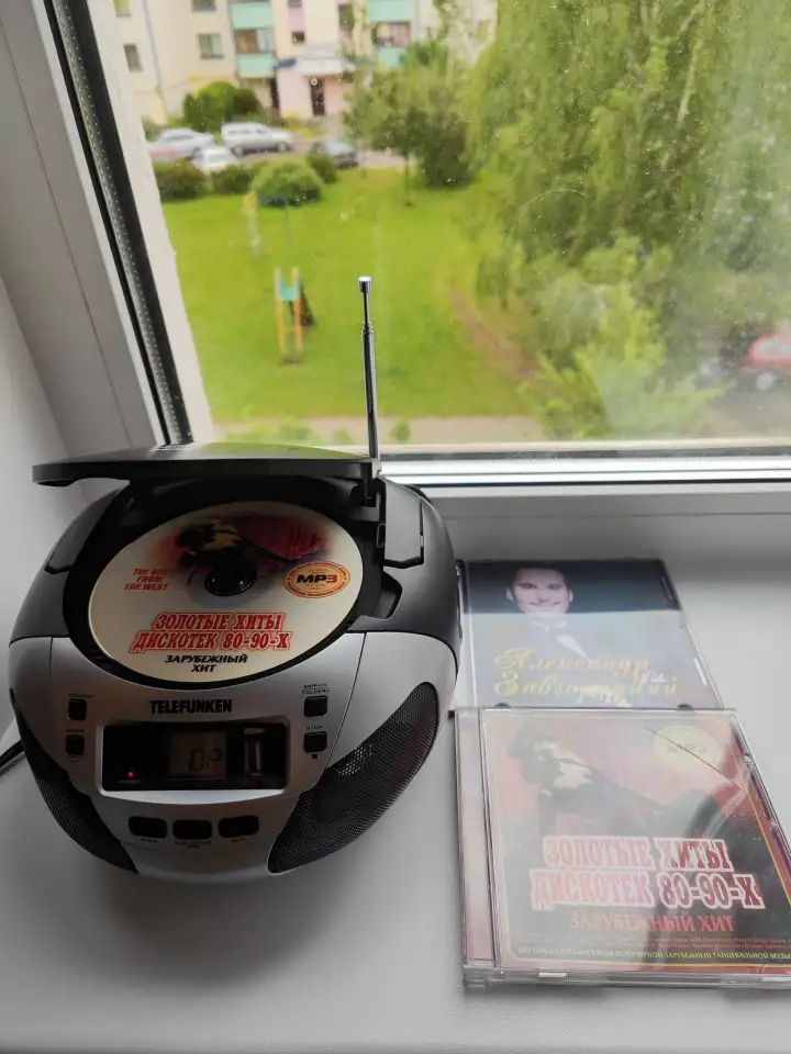 Стереомагнитола TELEFUNKEN-CSRP3447 c CD, фотография 3
