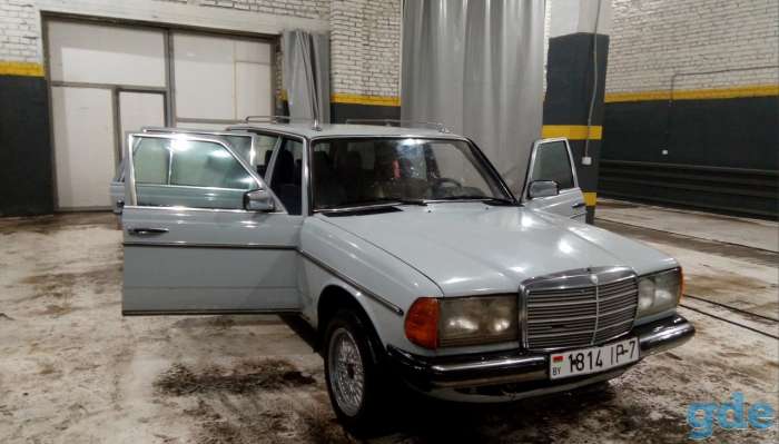 Mercedes W123, фотография 1