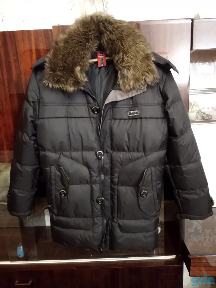 Продажа зимней куртки, фотография 1