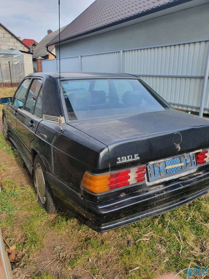 Продам мерседес 190Е целиком\на запчасти, фотография 3