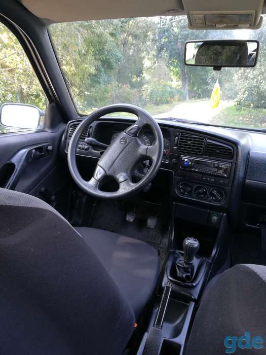 Автомобиль Volkswagen Passat, фотография 3